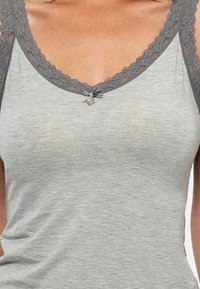 Nina von C. 2 PACK - Undershirt - ivory