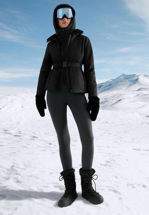 OYSHO APRÈS - Zimní obuv - black