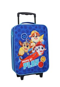 Blauwe kindersuitcase met een cartoonontwerp met drie honden. Het heeft een telescopisch handvat, ritssluiting en vier kunststof wielen.