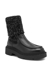 Čierne kožené čižmy s textúrovaným úpletovým čiernym lemom, okrúhlou špičkou a robustnou čiernou podrážkou. Majú kontrastné švy a elastické strany.