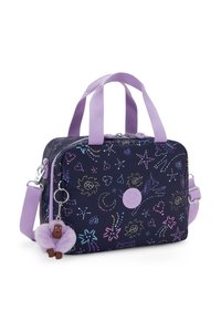 Borsa in nylon navy con dettagli viola, caratterizzata da motivi colorati di stelle e fiori. Include un portachiavi a forma di scimmia in peluche e una tracolla rimovibile.