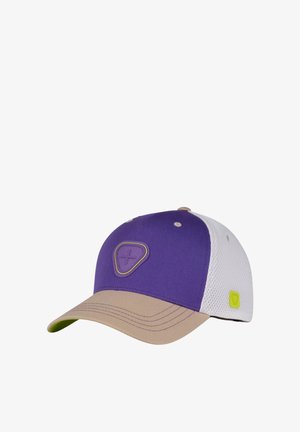 Casquette à panneau avant violet avec visière incurvée beige et dos en maille blanche, présentant un petit patch logo jaune sur le côté et un emblème cousu sur le devant.