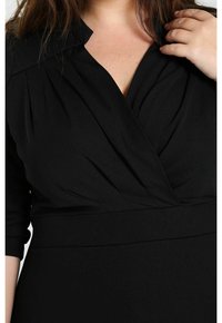 Promiss Sukienka z dżerseju