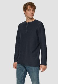 QS MIT GARMENT DYE - Longsleeve - tiefblau