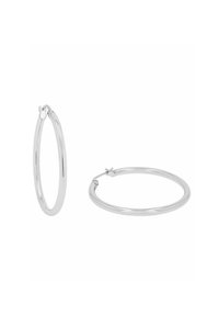 Pendientes de aro de plata con un acabado pulido, con forma circular y un cierre de bisagra para asegurar. La textura es suave y reflectante.