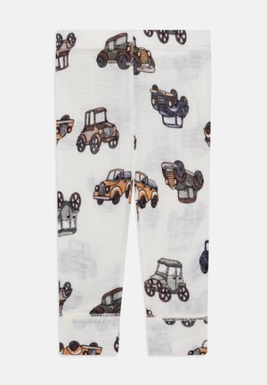 Pamut leggings világos háttérrel, amelyen különböző autóillusztrációk találhatóak barna, narancs és fekete színekben, puha, sima textúrával.