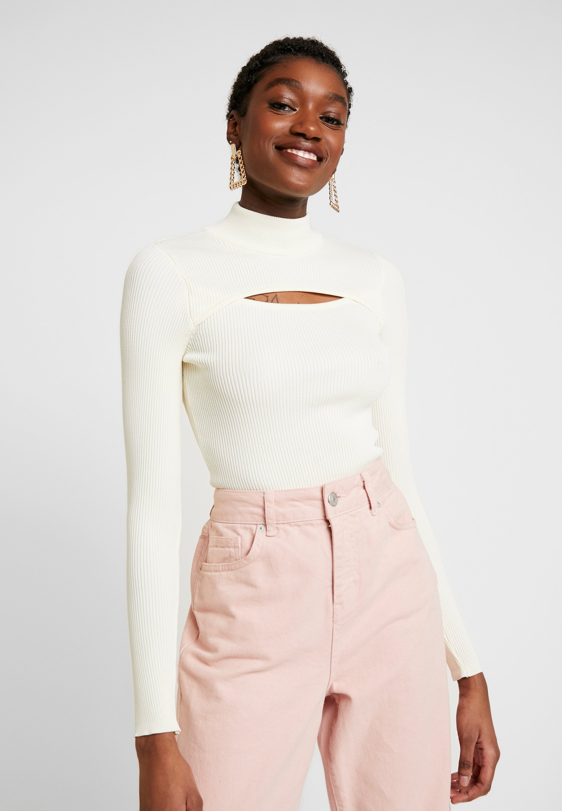 BDG Urban Outfitters CUTOUT FRONT Strikkegenser ecru BDG Urban Outfitters CUTOUT FRONT - Strikkegenser - ecru