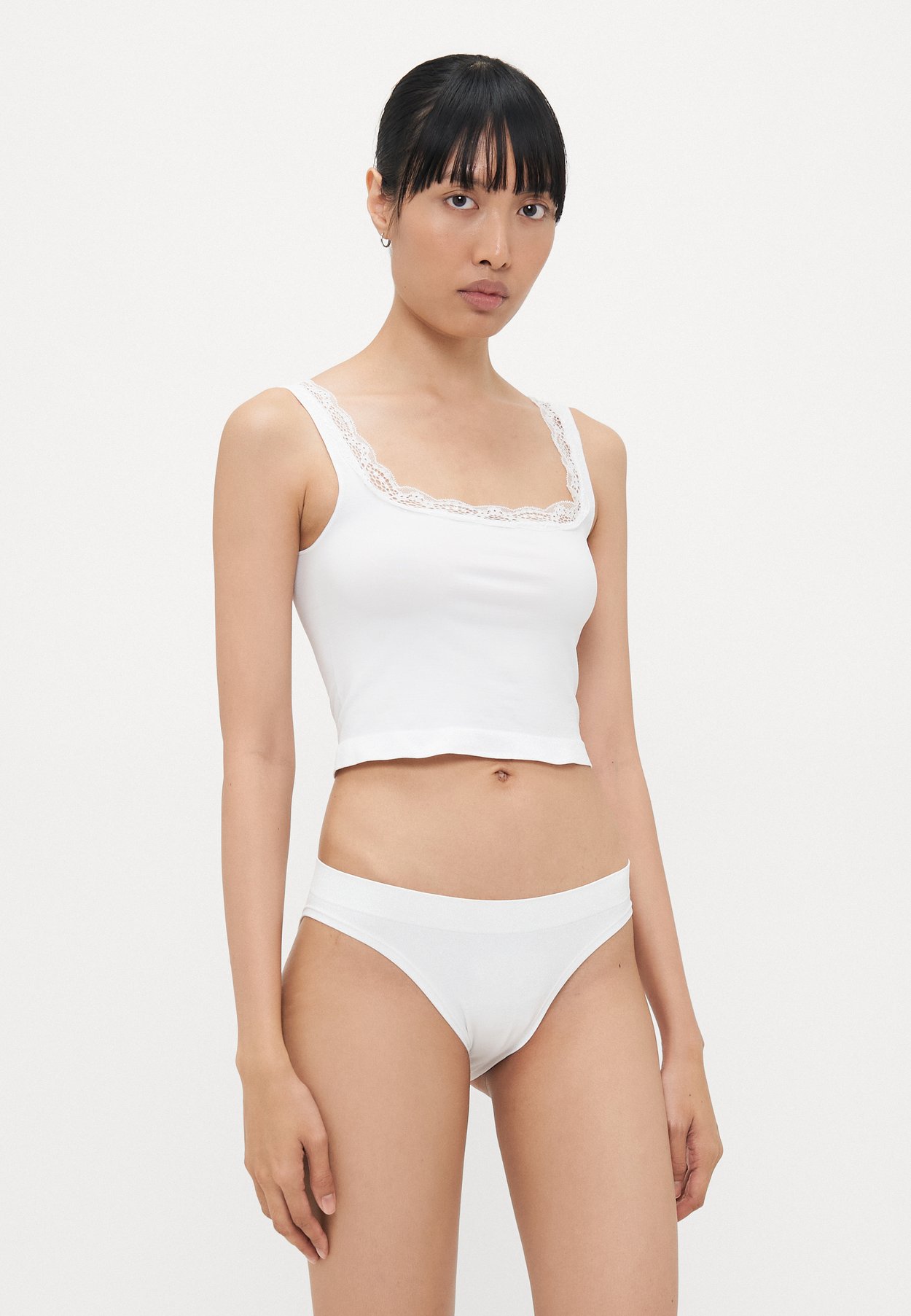 ONLVICKY SINGLET SQUARE NECK