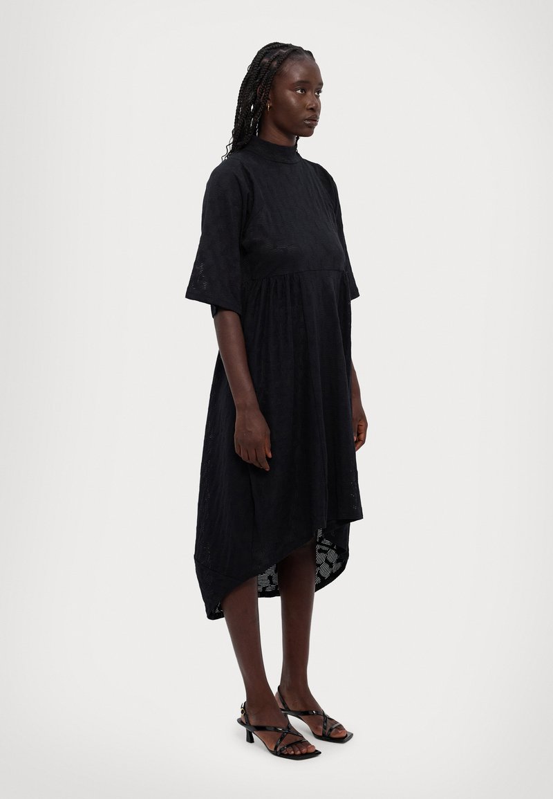 Henrik Vibskov VERY TURTLE DRESS - Φόρεμα ημέρας - black