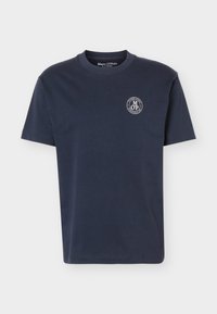 Επιλέχθηκε, dark navy