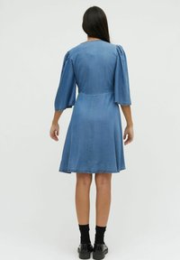 mbyM MELIKA-M - Haljina od trapera - vintage denim