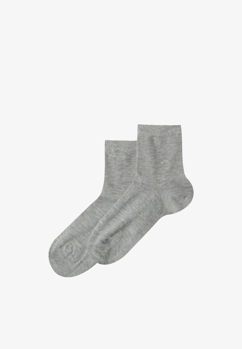 Calzini grigi in cotone con una texture liscia, di lunghezza corta alla caviglia, e punta e tallone rinforzati per una maggiore durata. Design minimalista senza motivi.