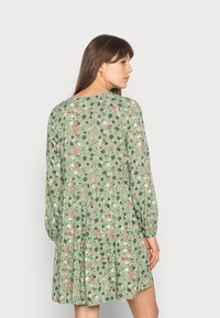 JDY JDYLION LAYER DRESS - Vestido de dia - khaki