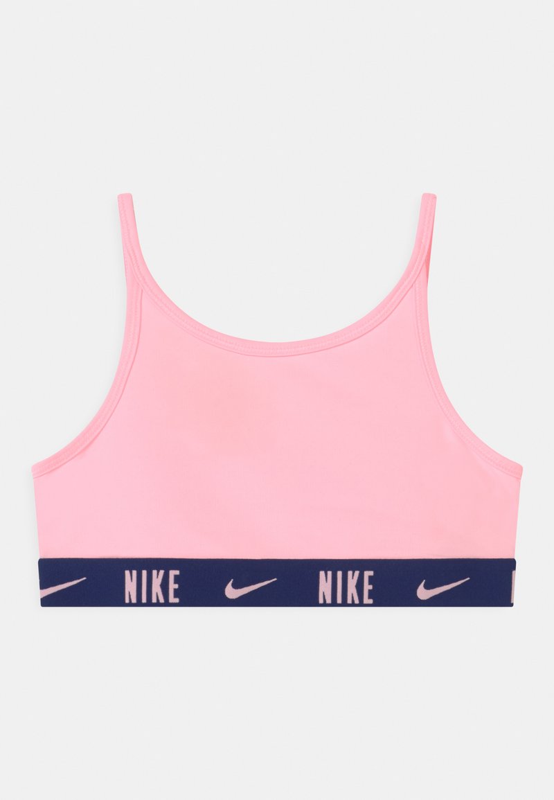 Roosa spordirinnahoidja, mis on valmistatud siledast kangast, tumeda sinise elastse vööga, millel on valge "Nike" logo ja õhukesed rihmad toestamiseks.