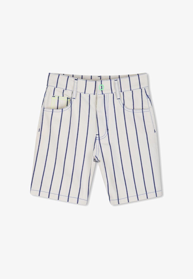 Short beige clair avec des rayures verticales bleu marine, dotées de poches avant et d'un bouton accent néon vert. Fabriqué en coton avec une texture lisse.