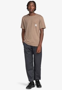 Element LABEL - Jednoduché tričko - beige