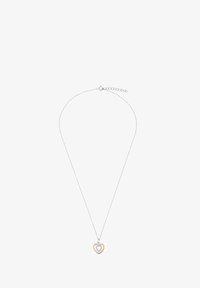 Collar de cadena de plata con un colgante en forma de corazón con un contorno en oro rosa y una piedra central clara. Diseño simple, longitud ajustable.