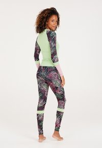 Protest PRTSAOS - Legging - pillow pink