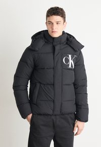 Calvin Klein Jeans ESSENTIALS JACKET - Talvejope - black