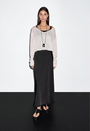 Massimo Dutti FLOWING SATIN MIDI - Maxirock - black