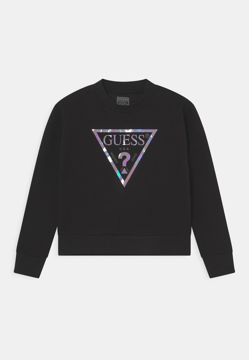 Sudadera negra con un logo triangular e irisado de "GUESS" en el centro. Puños y dobladillo acanalados, con un clásico cuello redondo.