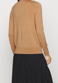 GAP Jersey de punto - camel