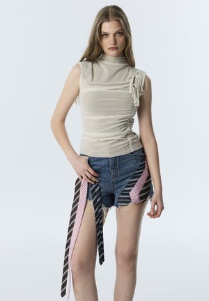 Twist, TWIST T-SHIRT TIE-UP TULLE T-SHIRT - Top - cream