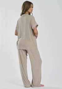 Loungeable RIB JERSEY SHORT SLEEVE AND TROUSERS PJ SET - Pigiama - oatmeal