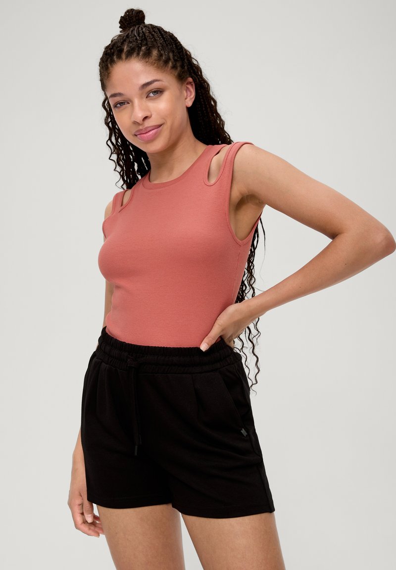 QS REGULAR - Short - schwarz