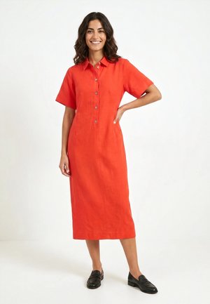 Bitte Kai Rand, KUMAMOTO SMAL KJOLE - BLACK - Robe chemise - fiery red