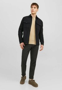 Jack & Jones JPSTMARCO JJFURY ANA - Chino - mulch
