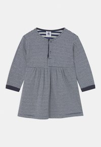 Langärmliges Kleid in Blau- und Weißstreifen mit Rundhalsausschnitt, Knopfleiste und gerafftem Bund. Weicher Baumwollstoff.