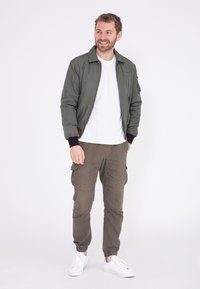 Bombers CORNELL khaki