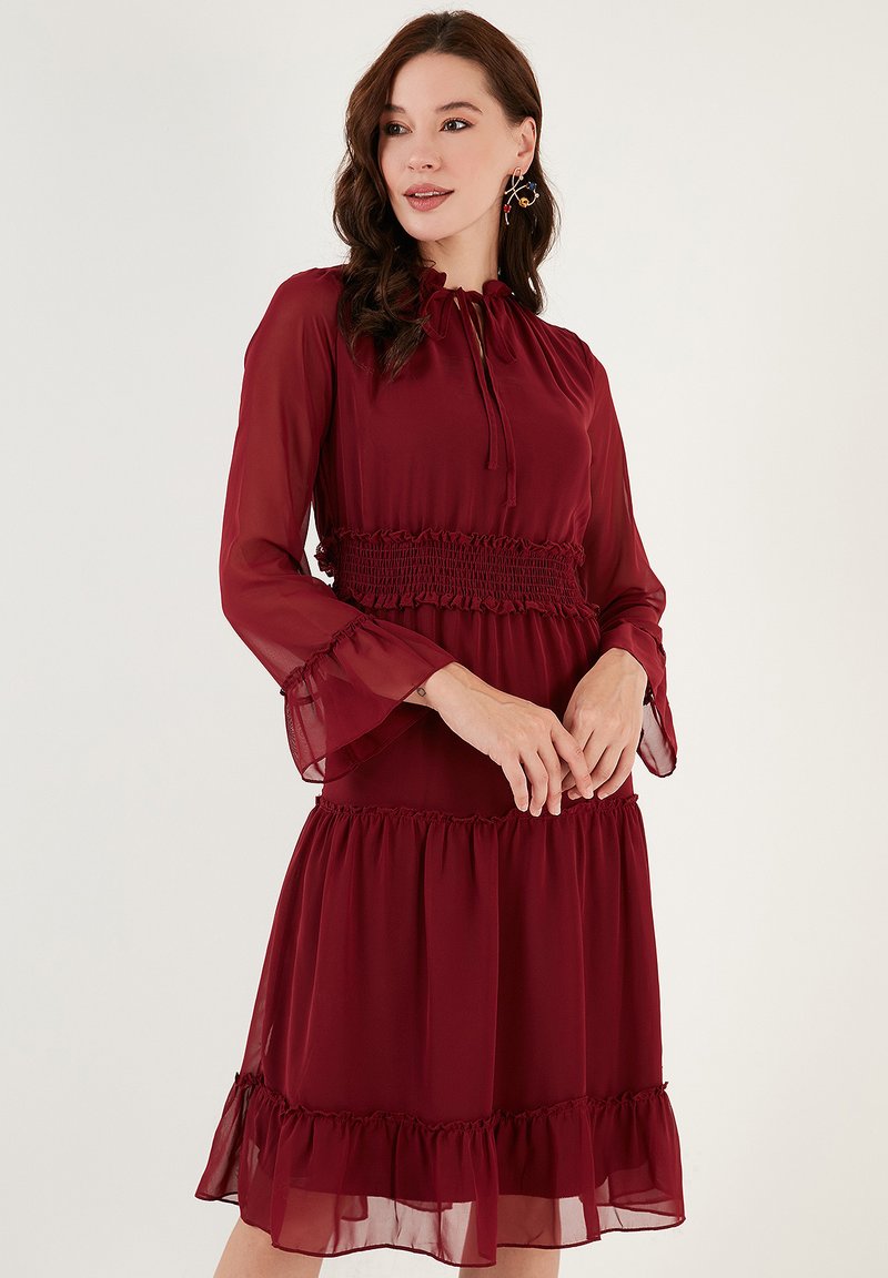 LELA REGULAR FIT - Koktel haljina / svečana haljina - bordeaux