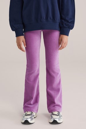 WE Fashion FLARED - Pajkice – hlače - purple