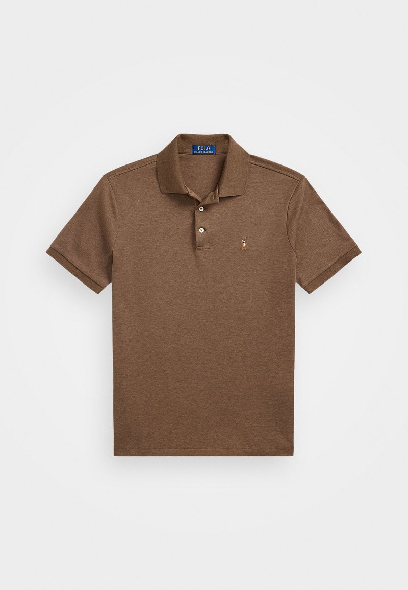 Polo shirt en coton brun avec un col, trois boutons, des manches courtes et un logo brodé sur la poitrine gauche.