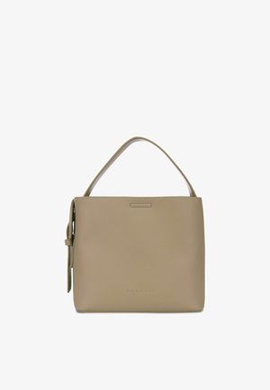 Sac à main rectangulaire en cuir couleur taupe avec une anse unique sur le dessus et un détail de boucle latérale, design sobre.