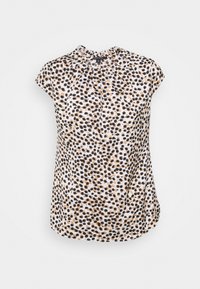 Kortärmad blus i lätt tyg, med en flerfärgad leopardtryck i svart, beige och brunt på en vit bakgrund.