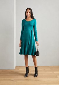 Anna Field Strickkleid - teal