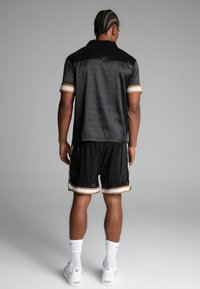 SIKSILK RESORT - Šortai - black