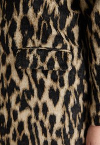 ONLY Carmakoma CARVALBORG COAT - Cappotto classico - black