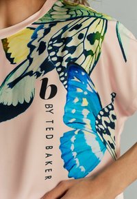 B by Ted Baker Pyžamová súprava - neutral