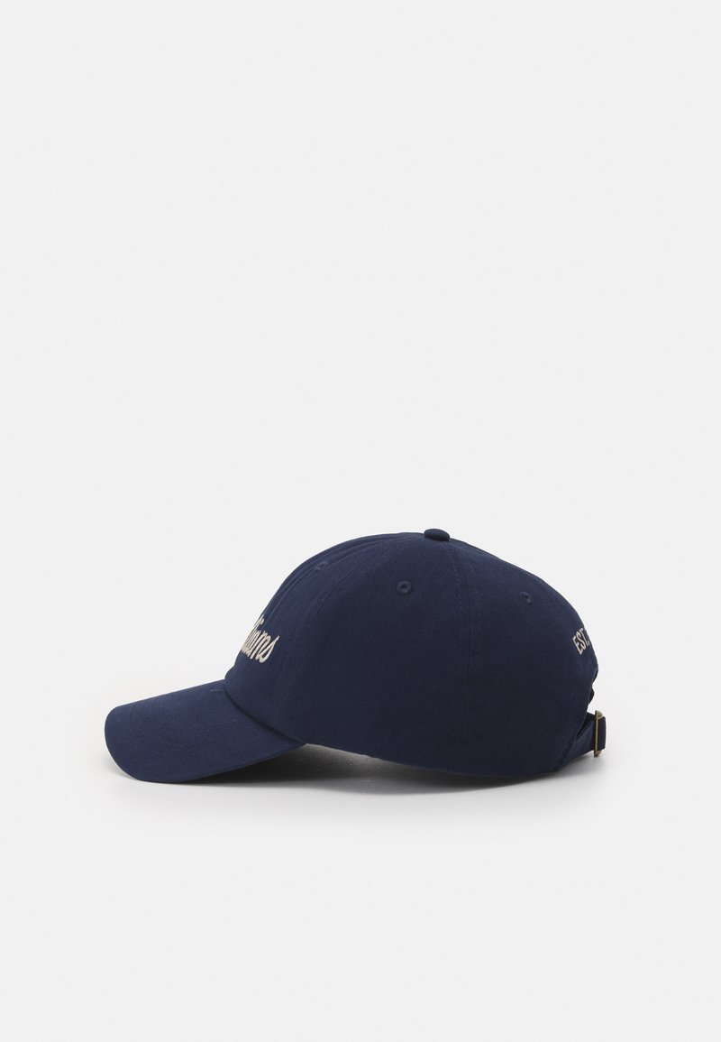 Herren Mützen, Hüte & Caps | R. M. WILLIAMS SCRIPT UNISEX Cap navy/bone/dunkelblau - XM46363 Herren Mützen, Hüte & Caps | R. M. WILLIAMS SCRIPT UNISEX Cap navy/bone/dunkelblau - XM46363