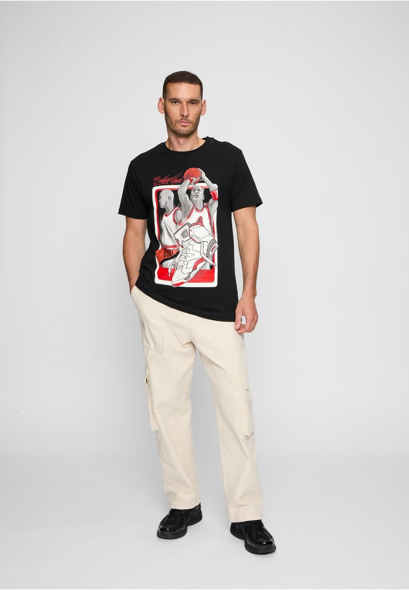 Mister Tee BALLIN HARD 1991 TEE  L - Apdrukāts T-krekls - black