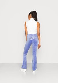 Juicy Couture FLARES - Broek - baja blue velour