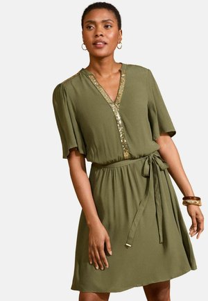 REGULAR FIT - SEQUIN BELTED SHORT SLEEVE - Denné šaty - khaki green