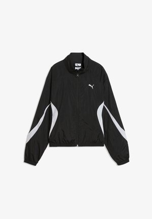Sort Puma jakke med lynlås, hvide buede striber på ærmer og front, elastiske manchetter og kant, og Puma-logo på brystet.