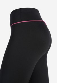 Freddy 7/8  - Leggings - black  rosa fucsia
