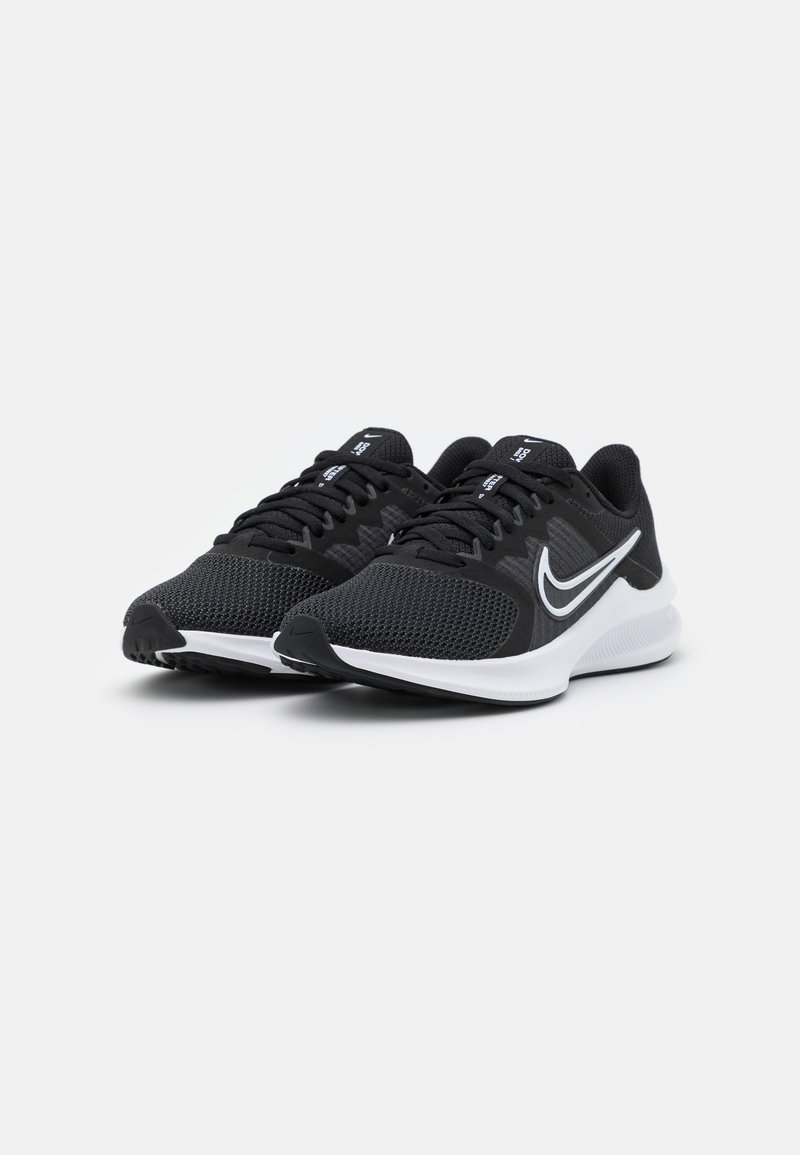 Nike Performance DOWNSHIFTER 11 - Zapatillas running estables - black/white/dark smoke grey/negro - Zalando.es