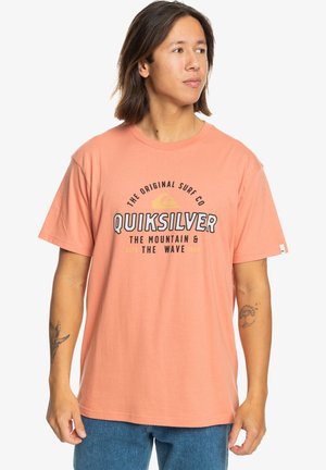 FLOATING AROUND - FÜR - Print T-shirt - orange